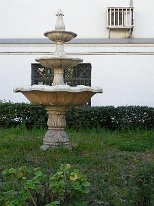 1506 la fontaine du musee